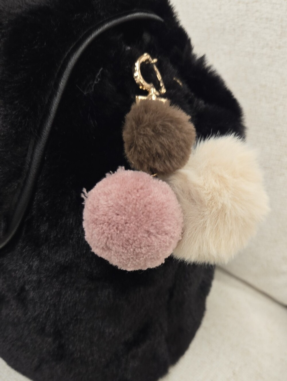 Juicy Couture Black Faux Fur Backpack - Picture 3 of 6